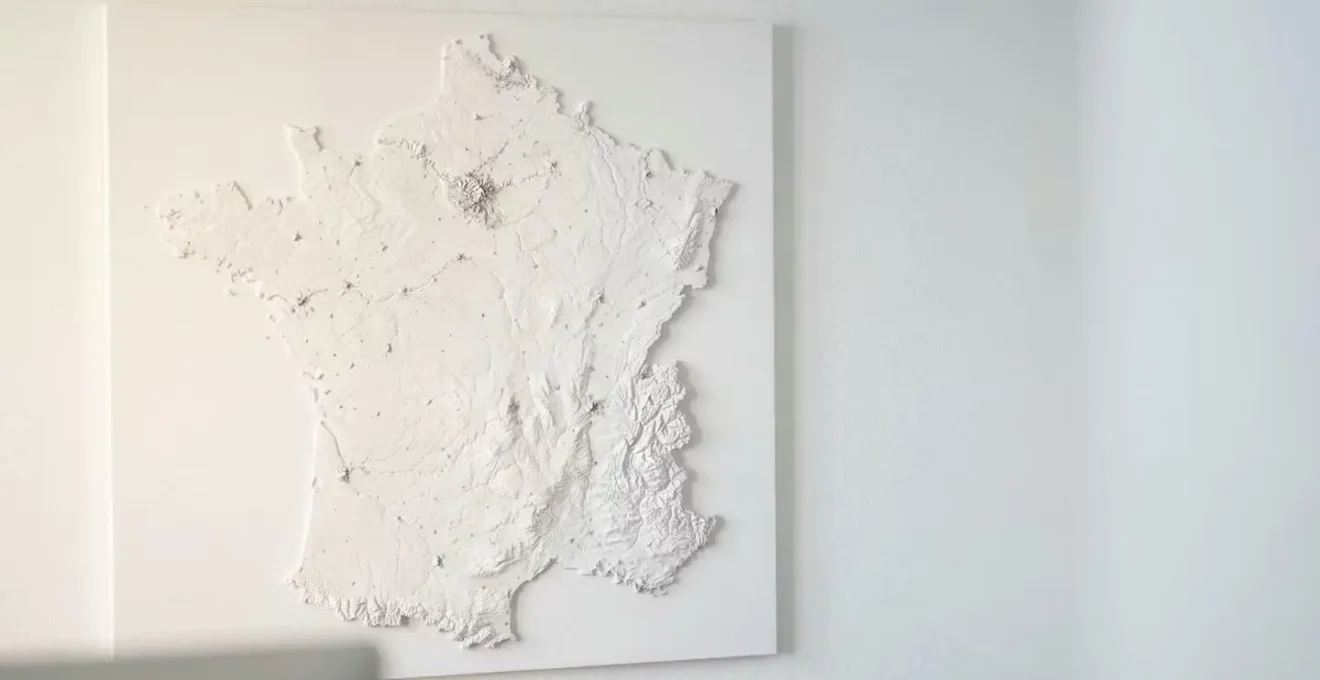 Carte de France montrant la concentration de passoires thermiques par département